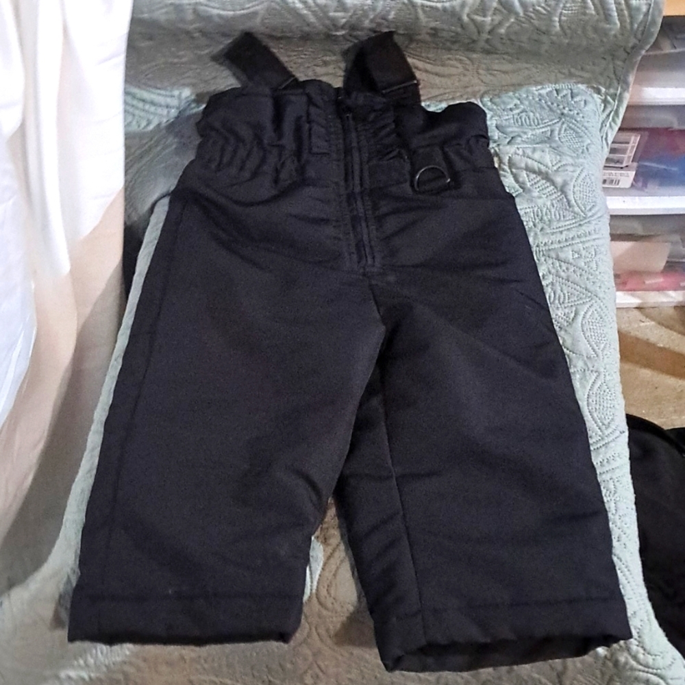 Nwot wonderkids 18mo black snow pants